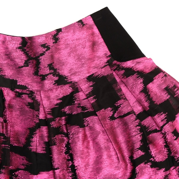 NWOT Dianne Von Furstenberg Mini Skirt - Picture 3 of 9